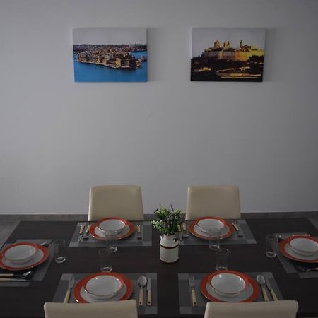 Lovely 3-Bedroom Apartment In L-Iklin エクステリア 写真